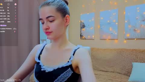 vikiberry online show from April 12, 2026, 4:17 am