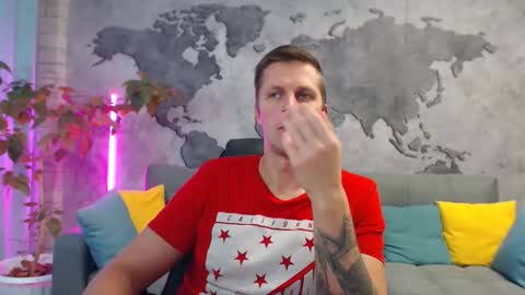 vikingchrisss online show from November 11, 2025, 9:53 am