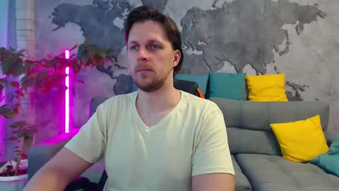 vikingchrisss online show from April 6, 2026, 9:54 am