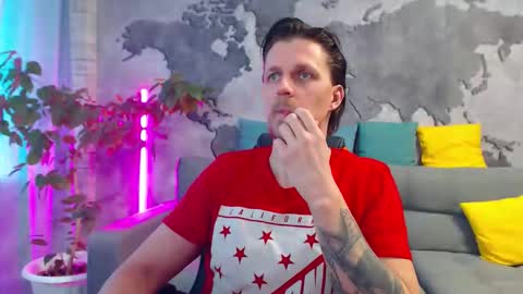 vikingchrisss online show from April 7, 2026, 8:59 am