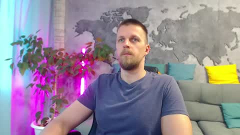 Snapshot of vikingchrisss chatting on June 12, 2026, 10:25 am vikingchrisss online show from June 12, 2026, 10:25 am