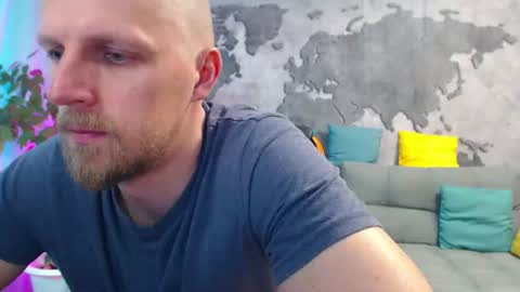 Snapshot of vikingchrisss chatting on June 15, 2026, 10:06 am vikingchrisss online show from June 15, 2026, 10:06 am