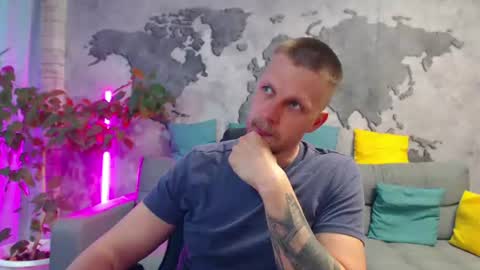 Snapshot of vikingchrisss chatting on June 17, 2026, 10:28 am vikingchrisss online show from June 17, 2026, 10:28 am