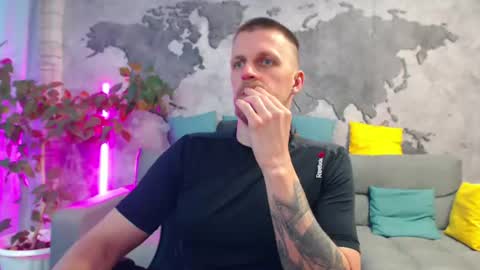 Snapshot of vikingchrisss chatting on June 21, 2026, 10:18 am vikingchrisss online show from June 21, 2026, 10:18 am