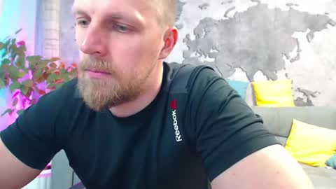 Snapshot of vikingchrisss chatting on June 28, 2026, 10:32 am vikingchrisss online show from June 28, 2026, 10:32 am