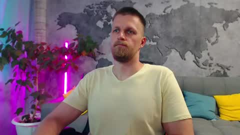 Snapshot of vikingchrisss chatting on July 6, 2026, 10:34 am vikingchrisss online show from July 6, 2026, 10:34 am