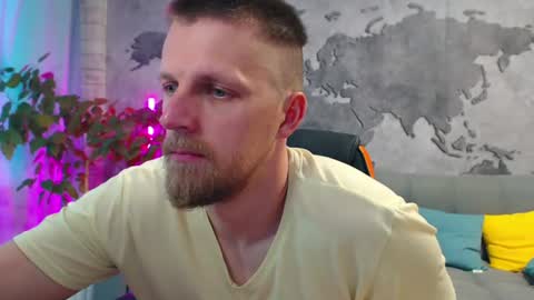 Snapshot of vikingchrisss chatting on July 8, 2026, 10:53 am vikingchrisss online show from July 8, 2026, 10:53 am