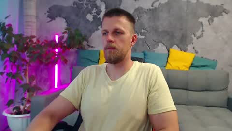 Snapshot of vikingchrisss chatting on July 11, 2026, 10:07 am vikingchrisss online show from July 11, 2026, 10:07 am