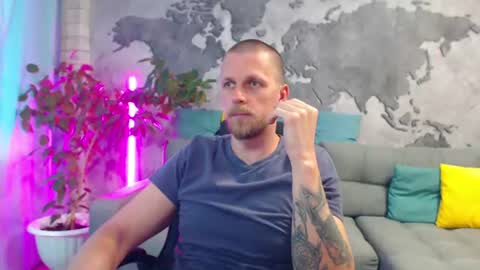 Snapshot of vikingchrisss chatting on July 26, 2026, 10:44 am vikingchrisss online show from July 26, 2026, 10:44 am