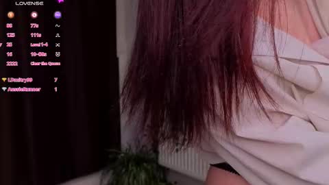 Snapshot of viksinite chatting on March 26, 2026, 12:06 am Vixi online show from March 26, 2026, 12:06 am