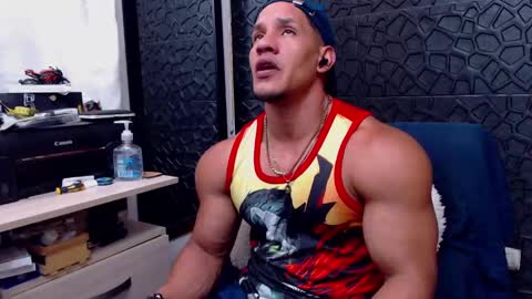 Viktor Herrera online show from February 12, 2025, 4:22 pm