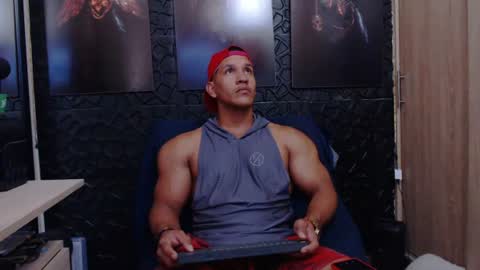 Viktor Herrera online show from June 23, 2026, 3:21 pm