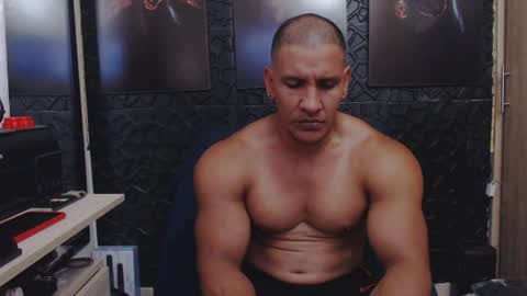 Viktor Herrera online show from July 17, 2026, 8:24 pm