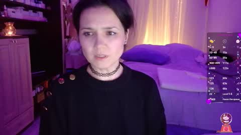 viktoriakiss online show from December 19, 2025, 11:01 pm