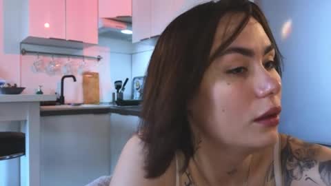 viktoriamoore online show from May 21, 2026, 3:41 pm
