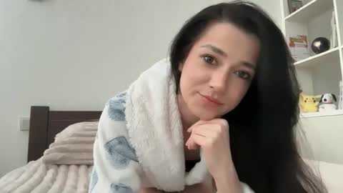 viktoriia9604 online show from May 14, 2026, 1:18 pm