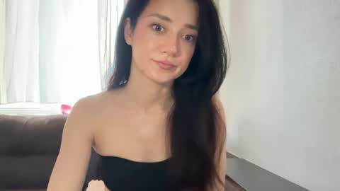 viktoriia9604 online show from June 22, 2026, 9:39 am