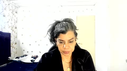 Snapshot of vikyadams chatting on June 25, 2026, 5:45 am VIKY ADAMS online show from June 25, 2026, 5:45 am