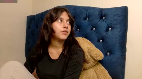 vikysexy28 online show from February 1, 2026, 2:10 am