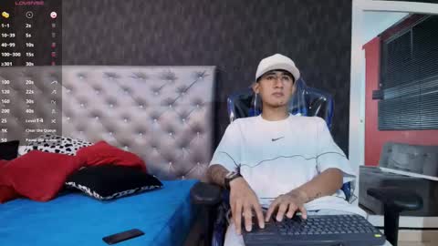 V I N A C K online show from November 22, 2025, 3:38 am