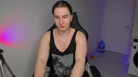 Vincent Strong online show from January 22, 2025, 2:14 pm