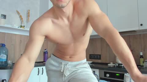 Vincent.  uncut 18cm online show from December 18, 2024, 8:31 am