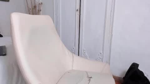 Vincent online show from September 9, 2025, 4:23 am