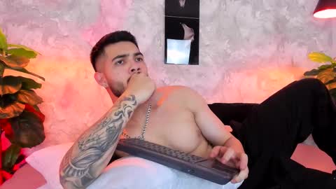 Vincent online show from October 10, 2025, 3:27 am