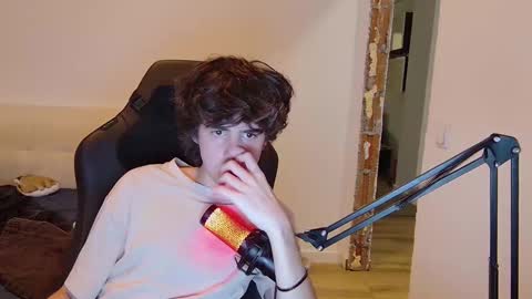 vinnie online show from March 6, 2026, 10:28 pm