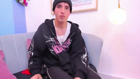 vinniematte online show from February 9, 2025, 3:22 am