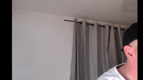 vinnymartin online show from December 3, 2025, 9:02 pm