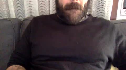 VinnyVonDoom online show from November 5, 2025, 1:44 pm