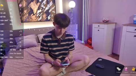 Vinsant online show from April 11, 2026, 8:29 am