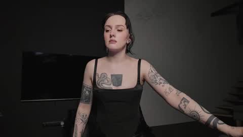 Diva Silvia online show from March 2, 2025, 2:10 pm