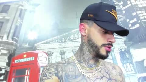 ---Vinzen--- online show from October 18, 2025, 5:54 am