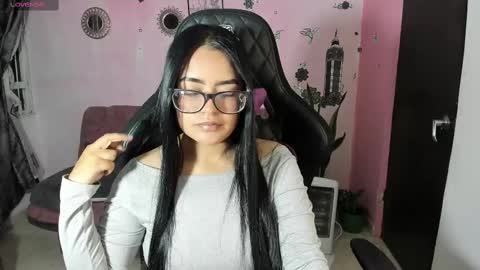 Daniela online show from October 3, 2025, 7:27 am