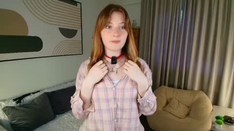 Viola but friends call me Sisi online show from April 11, 2026, 4:00 pm