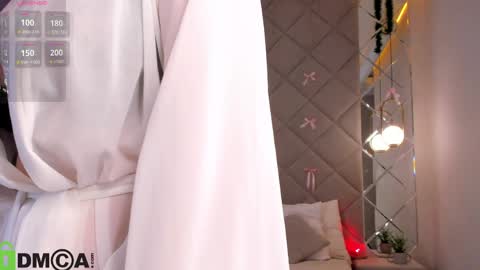 Viola online show from April 6, 2026, 1:14 am