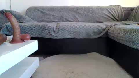 Snapshot of violahoney chatting on November 6, 2025, 8:15 am Viola online show from November 6, 2025, 8:15 am