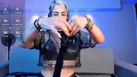 Snapshot of violeet_scott chatting on January 23, 2025, 10:54 am Violett Everyday From 0530 to 1430 Col Time online show from January 23, 2025, 10:54 am