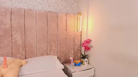 Violeta online show from October 31, 2025, 12:50 pm