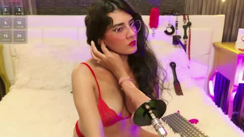 Violet online show from June 4, 2026, 12:33 pm