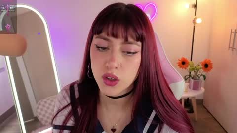 Snapshot of violet_ch chatting on June 6, 2026, 7:29 pm violet online show from June 6, 2026, 7:29 pm
