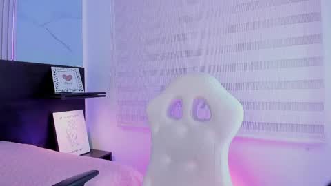 Violeta online show from February 25, 2025, 8:30 pm