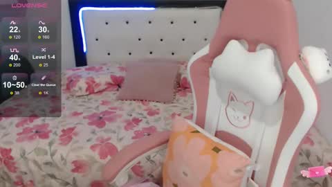 Snapshot of violet_stone22 chatting on March 4, 2025, 2:17 am Violeta online show from March 4, 2025, 2:17 am