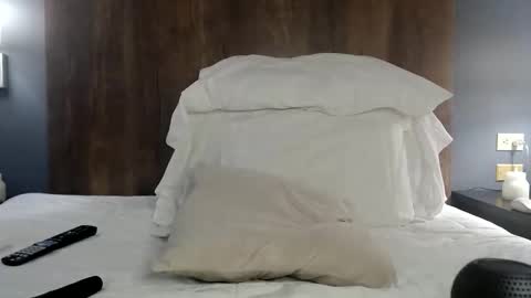 violet_winter97 online show from March 13, 2026, 12:56 pm