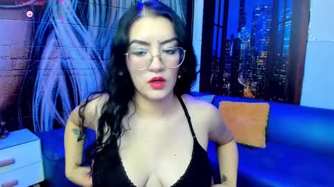     online show from February 14, 2025, 9:10 pm