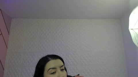     online show from October 4, 2025, 9:13 pm