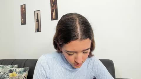 violeta_gracee online show from February 23, 2026, 3:31 pm