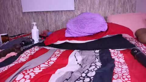 violeta london online show from February 25, 2025, 9:20 am